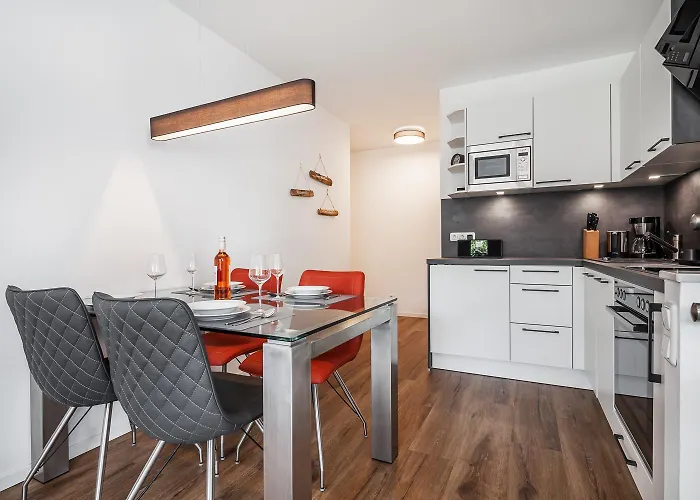 Weiße I, 4 * Grömitz